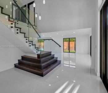 406 Holiday Dr 0, Hallandale Beach, Florida 33009, Estados Unidos