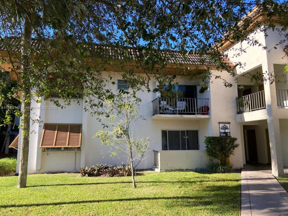 9454 SW 77th Ave S4, Miami, Florida 33156