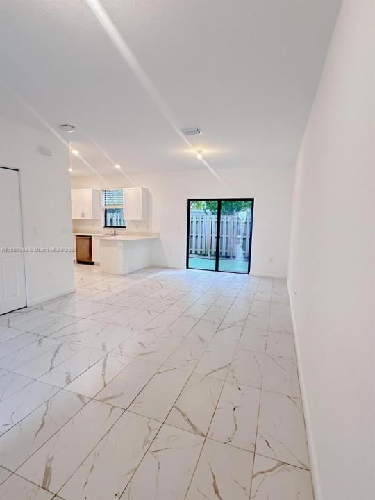20634 NE 2nd Ct 20634, Miami, Florida 33179, Amerika Birleşik Devletleri