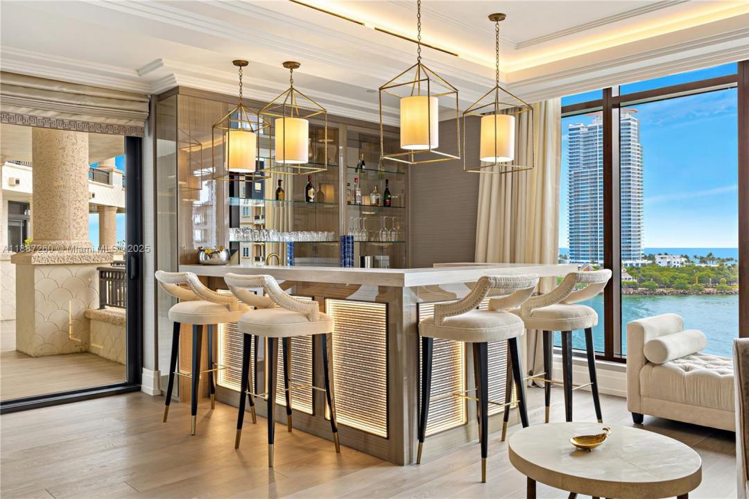 7085 Fisher Island Dr 7085, Miami Beach, Florida 33109