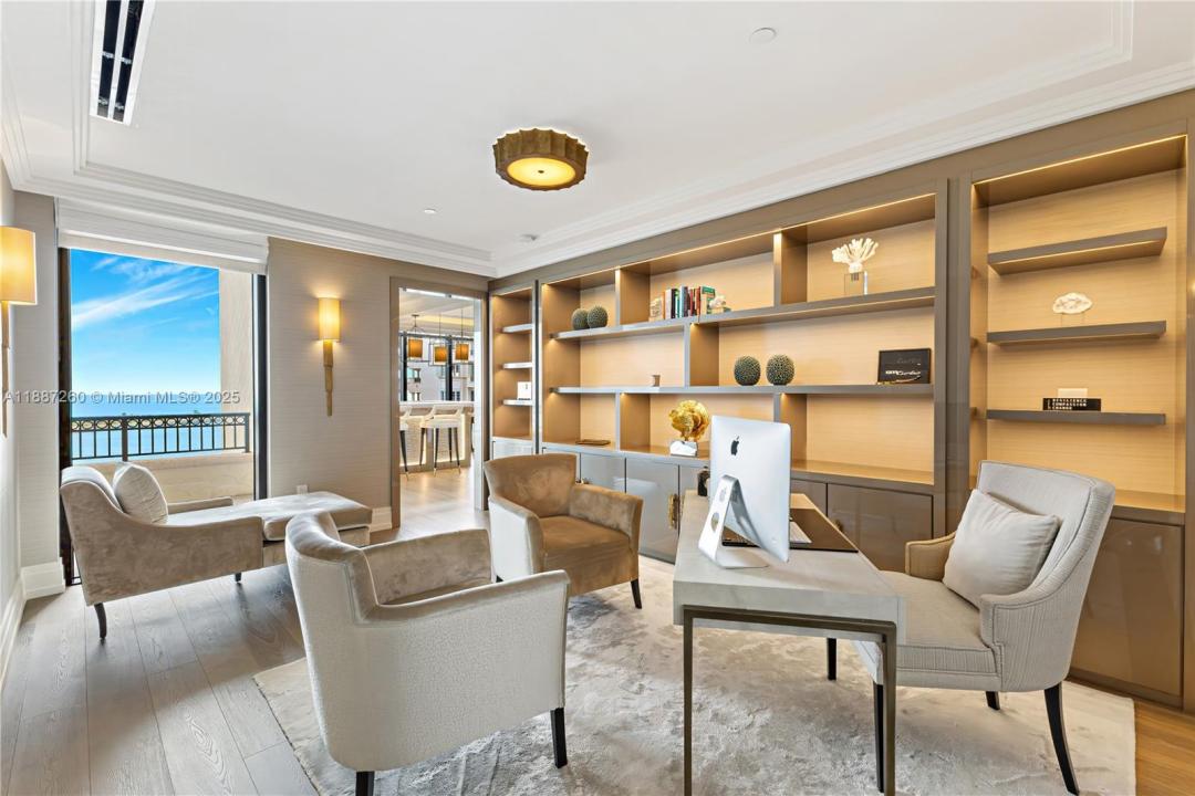 7085 Fisher Island Dr 7085, Miami Beach, Florida 33109