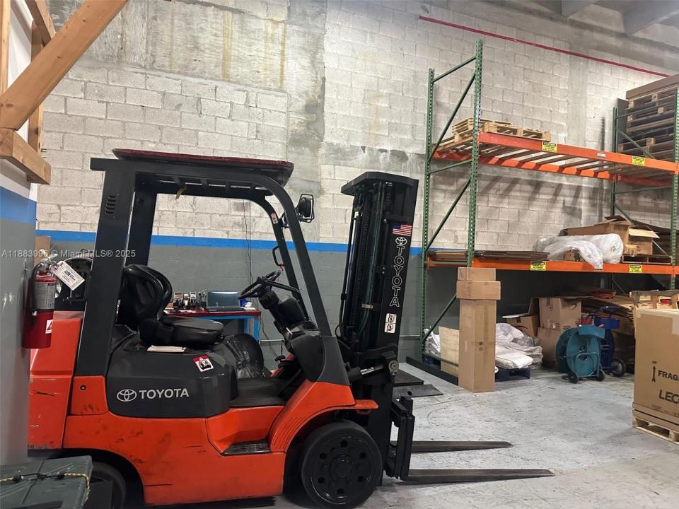 85 Ave NW 68 St, Miami, Flórida 33166, Estados Unidos