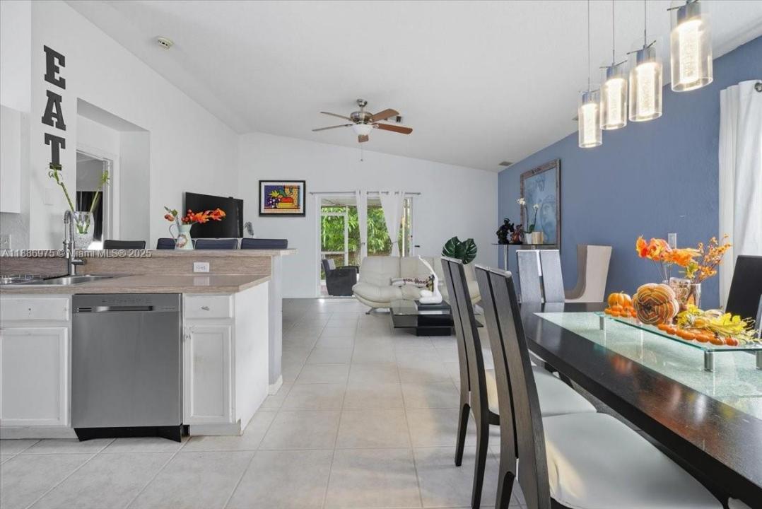 4642 SW 12th Ct, Deerfield Beach, פלורידה 33442, ארצות הברית של אמריקה 