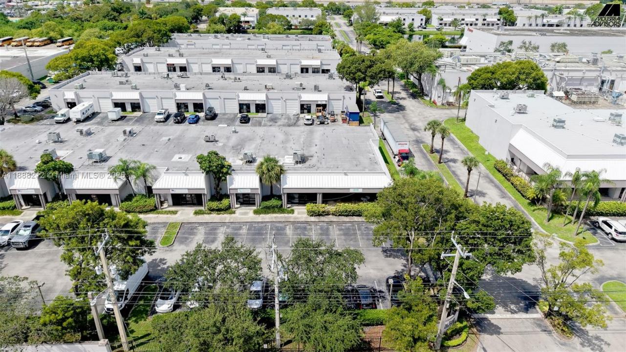 4101 SW 47th Ave 105-106, Davie, Flórida 33314, Estados Unidos