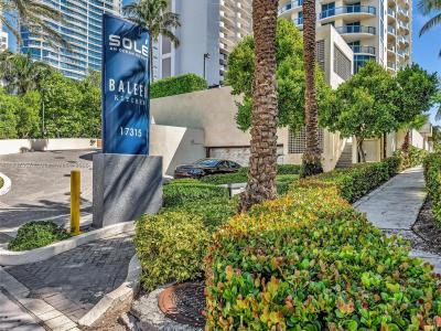 17315 Collins Ave 1106, Sunny Isles Beach, Florida 33160, USA