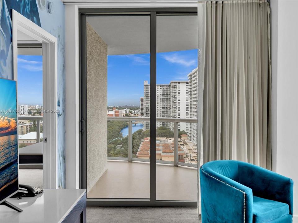17315 Collins Ave 1106, Sunny Isles Beach, Flórida 33160, Estados Unidos