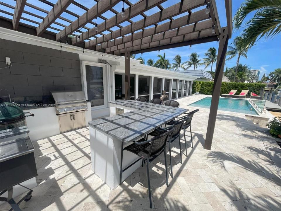 2740 NE 6th St, Pompano Beach, Florida 33062, Estados Unidos