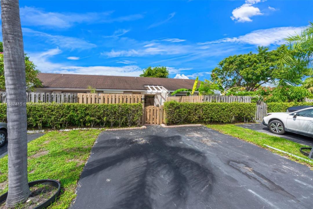 5145 E Lakes Dr, Deerfield Beach, Флорида 33064, Соединенные Штаты