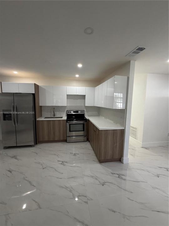 1865 NW 55th Ter, Miami, Flórida 33142, Estados Unidos