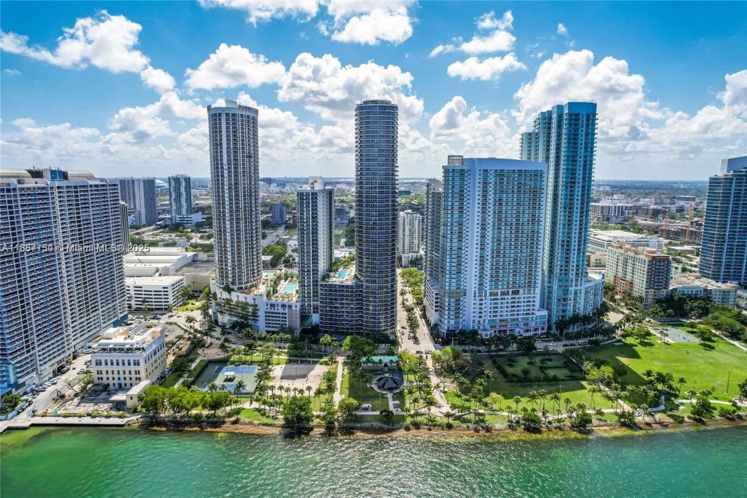 1750 N Bayshore Dr 3003, Miami, Floride 33132, États-Unis