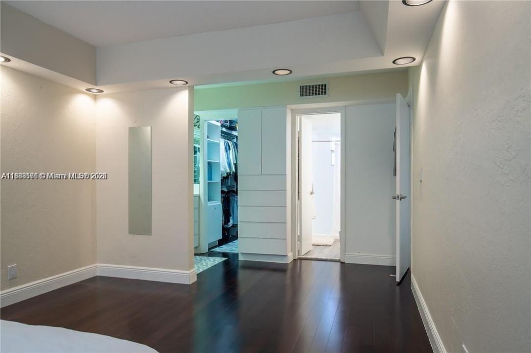 7100 Nova Dr 104A, Davie, Floride 33317, États-Unis