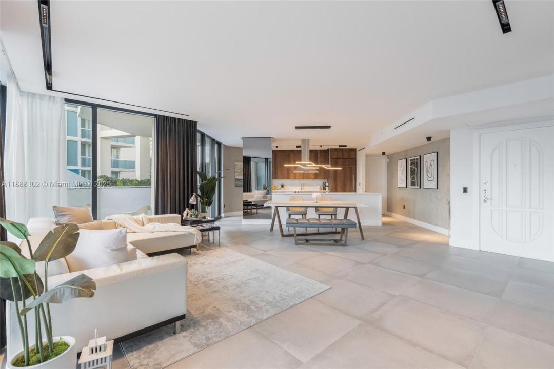 3370 Hidden Bay Dr 409, Aventura, Florida 33180, Estados Unidos