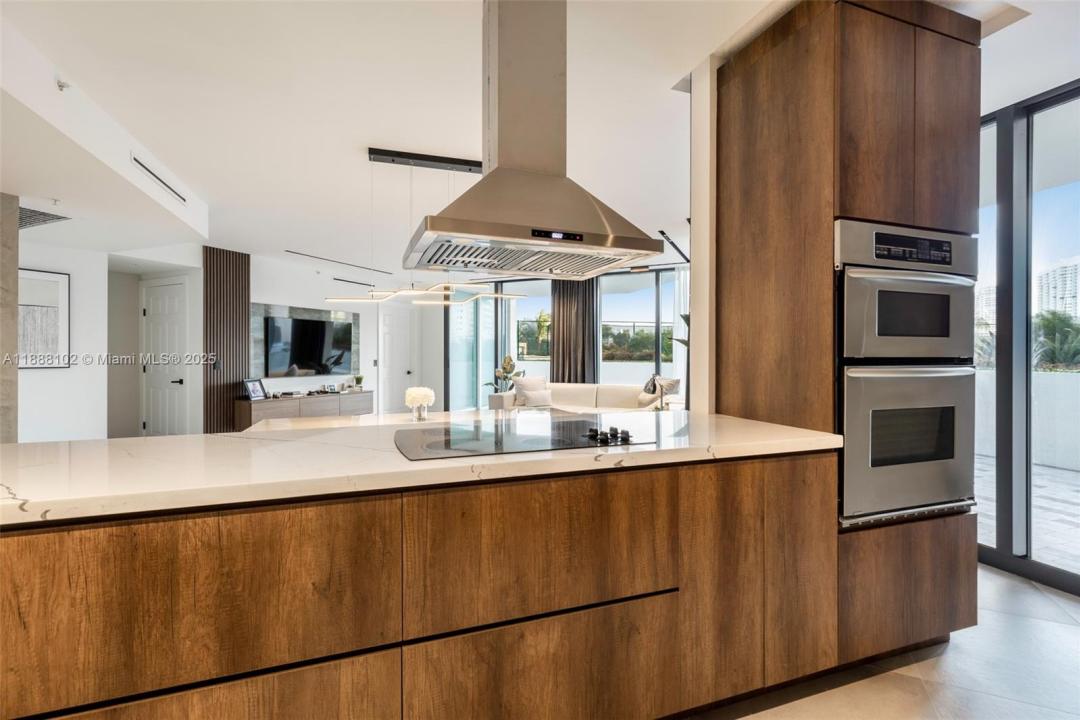 3370 Hidden Bay Dr 409, Aventura, Florida 33180, Estados Unidos
