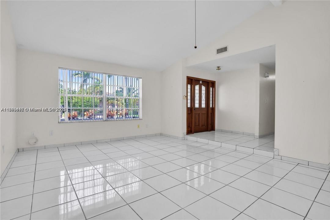 17220 SW 93rd Ave 1, Palmetto Bay, Flórida 33157, Estados Unidos