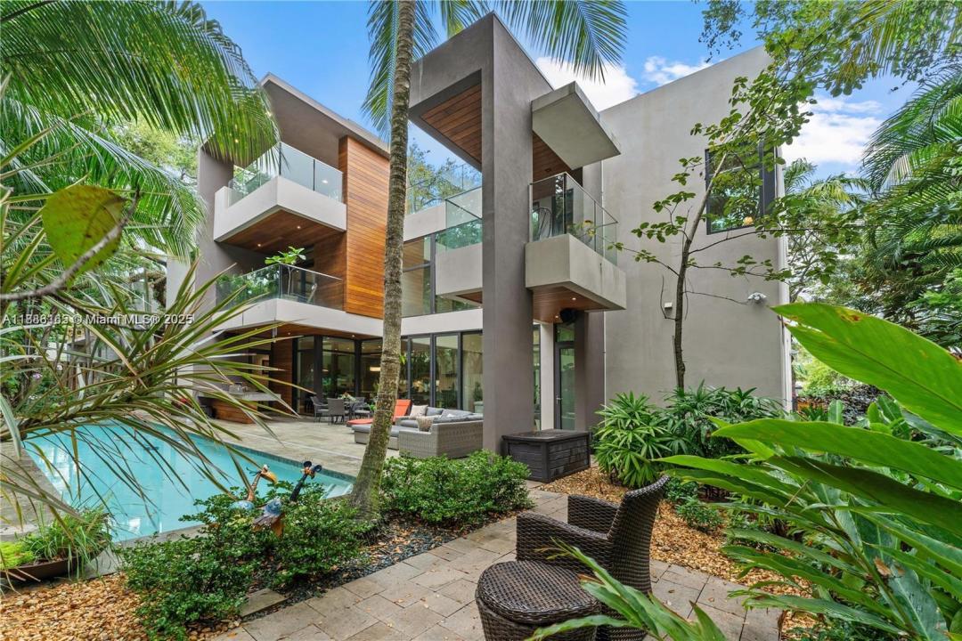 2803 Crystal Ct, Coconut Grove, Florida 33133, Amerika Birleşik Devletleri