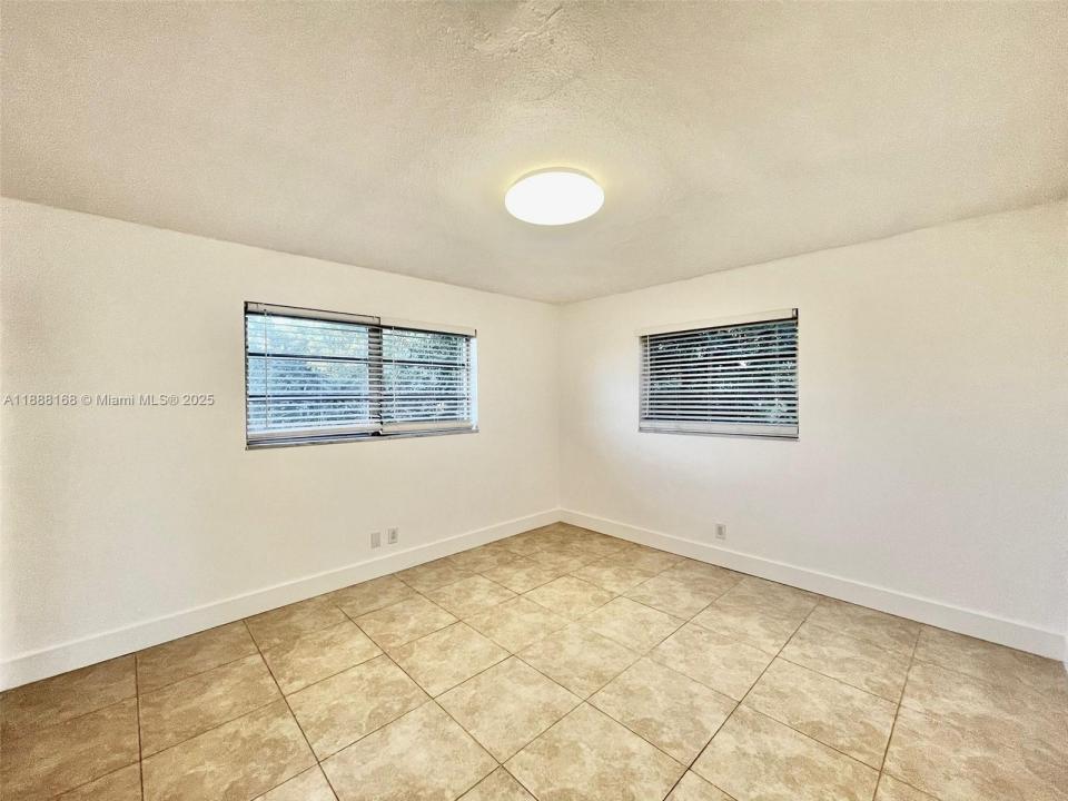 2255 SE 5th St 10, Pompano Beach, Флорида 33062, Соединенные Штаты