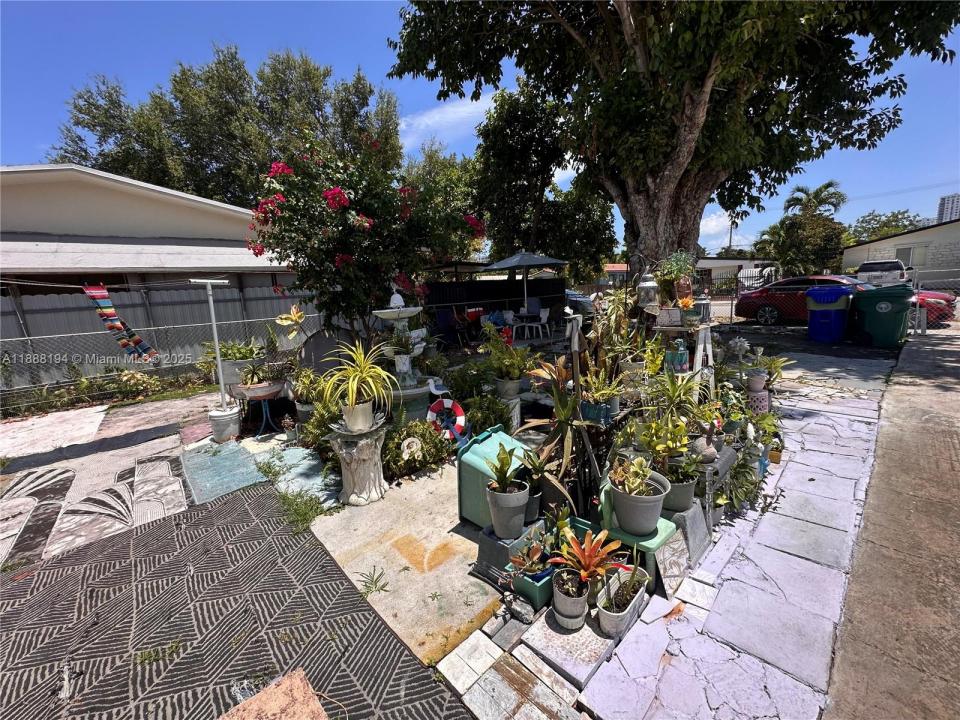 1842 NW 18th Ter, Miami, فلوريدا 33125, الولايات المتحدة