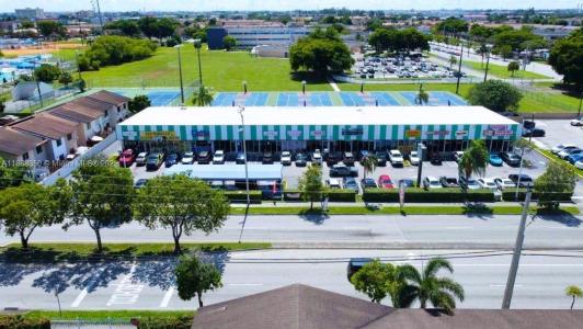 2350 W 60th St 16, Hialeah, Florida 33016, USA