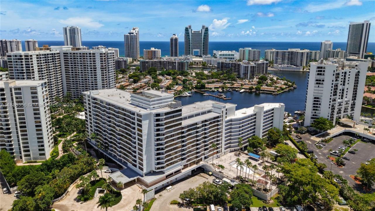 500 Three Islands Blvd 613, Hallandale Beach, Floryda 33009, USA
