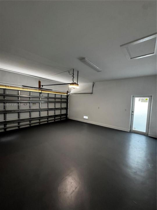 2541 NW 9th St 0, Fort Lauderdale, Flórida 33311, Estados Unidos