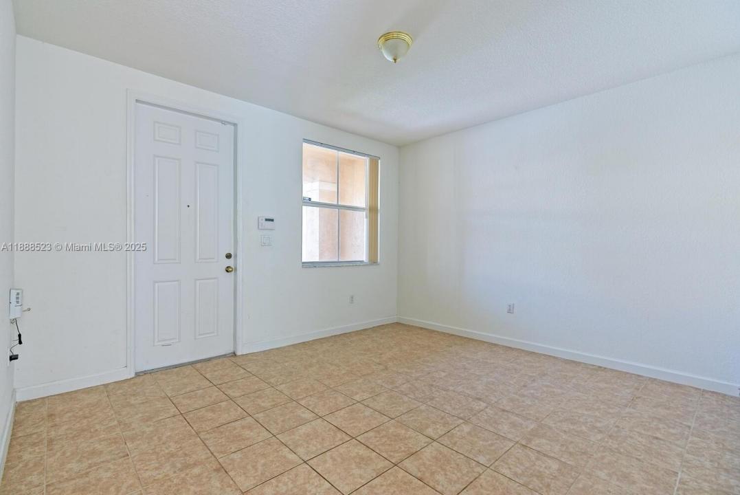1015 NE 41st Pl, Homestead, Floride 33033, États-Unis