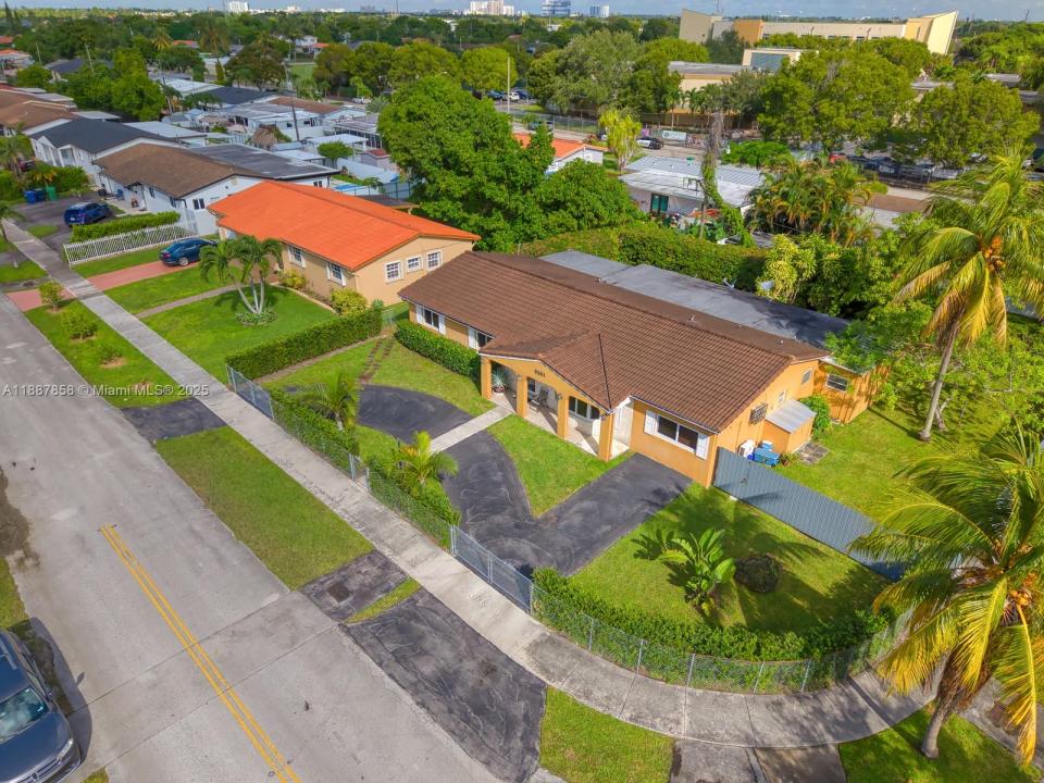 9361 SW 30th Ter, Miami, Florida 33165, HOA KỲ