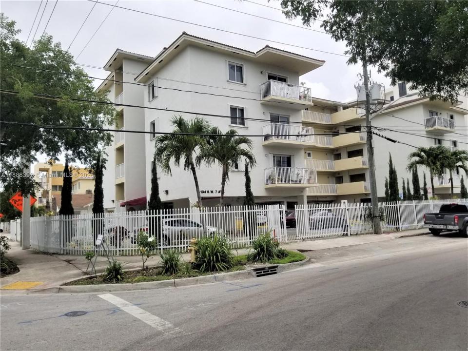 134 SW 7th Ave 402, Miami, Flórida 33130, Estados Unidos