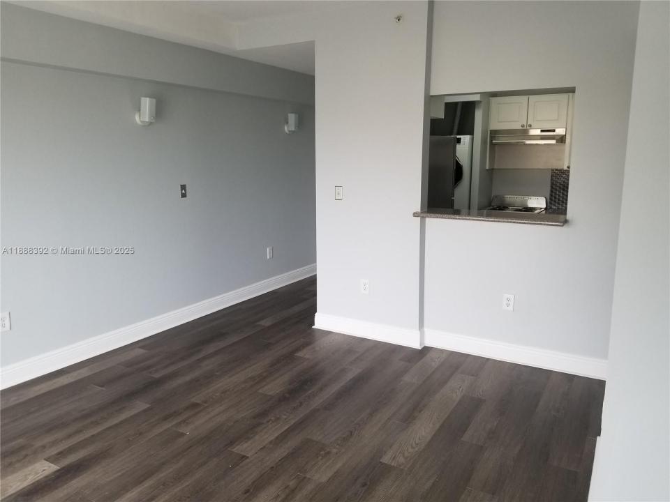 134 SW 7th Ave 402, Miami, Flórida 33130, Estados Unidos