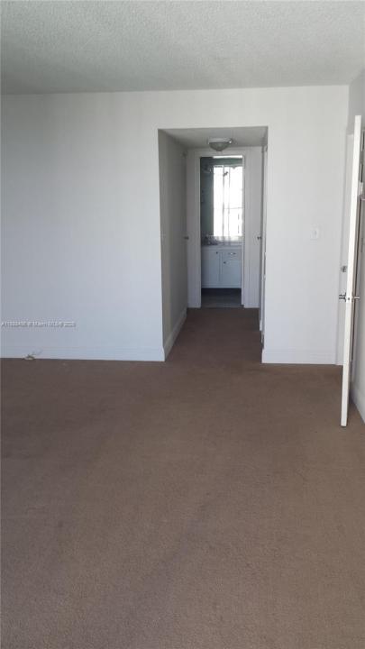 2750 NE 183rd St 2305, Aventura, Flórida 33160, Estados Unidos