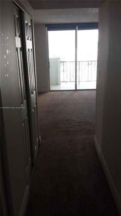 2750 NE 183rd St 2305, Aventura, Flórida 33160, Estados Unidos
