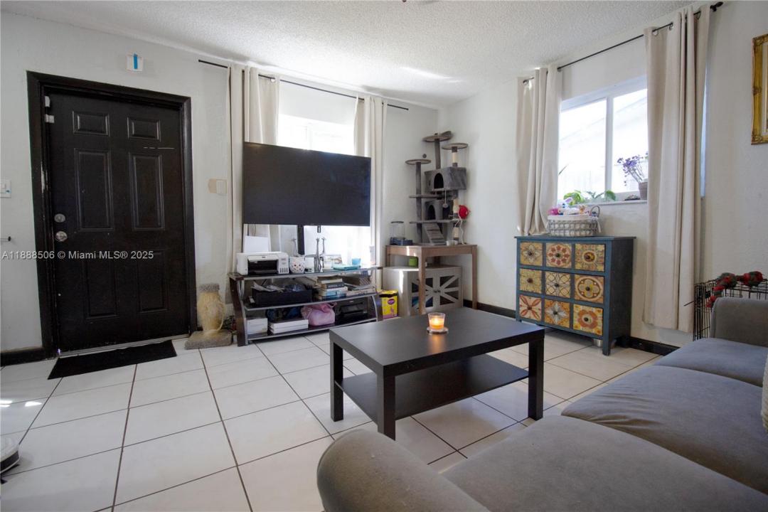 3001 NW 6th Ct, Fort Lauderdale, Florida 33311, HOA KỲ