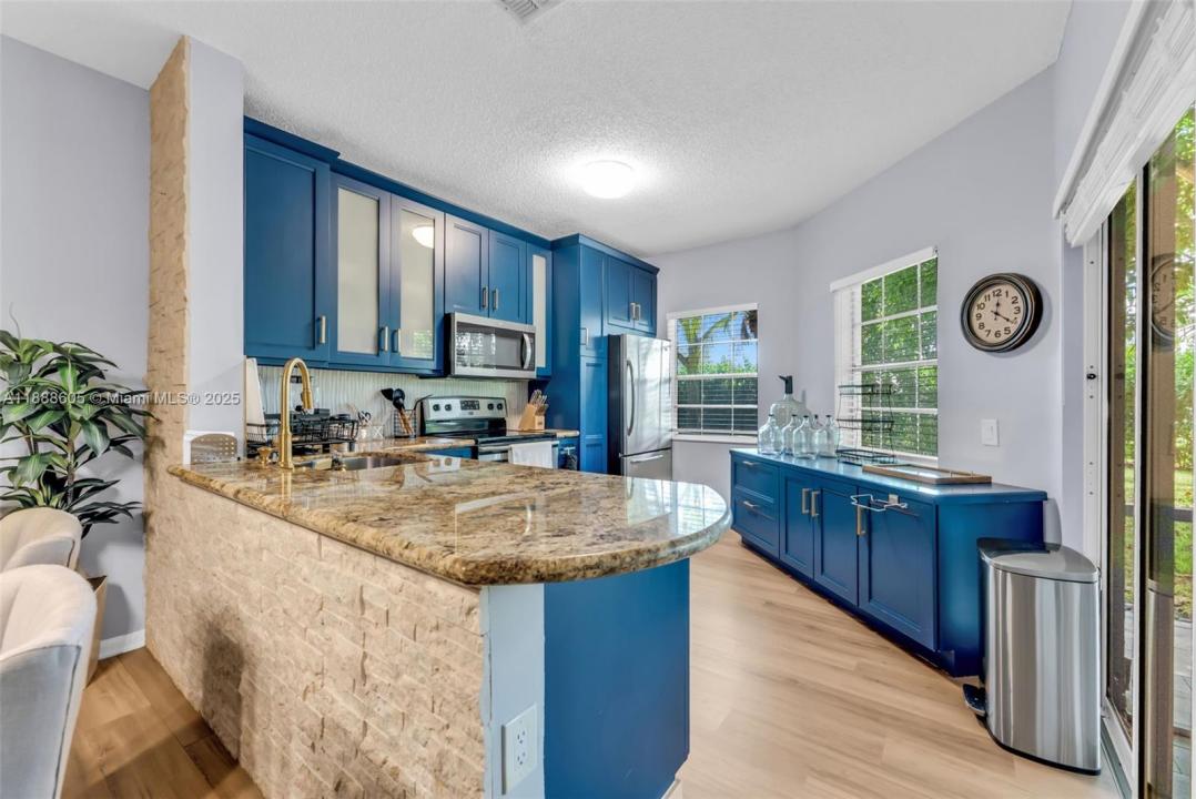 6534 Via Regina, Boca Raton, Florida 33433, HOA KỲ