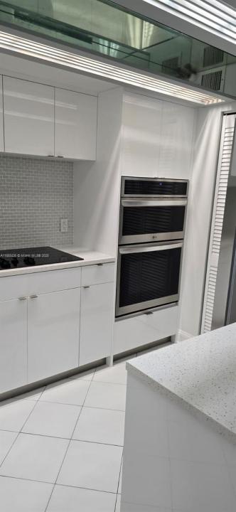 2843 S Bayshore Dr 3A, Miami, Flórida 33133, Estados Unidos