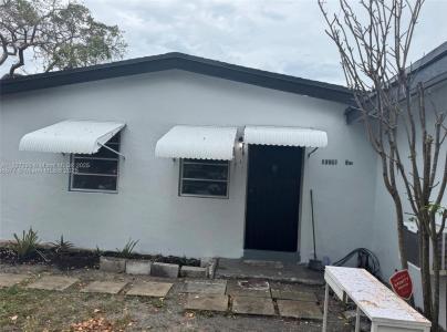 18201 NW 3rd Ave 1, Miami Gardens, Florida 33169, USA