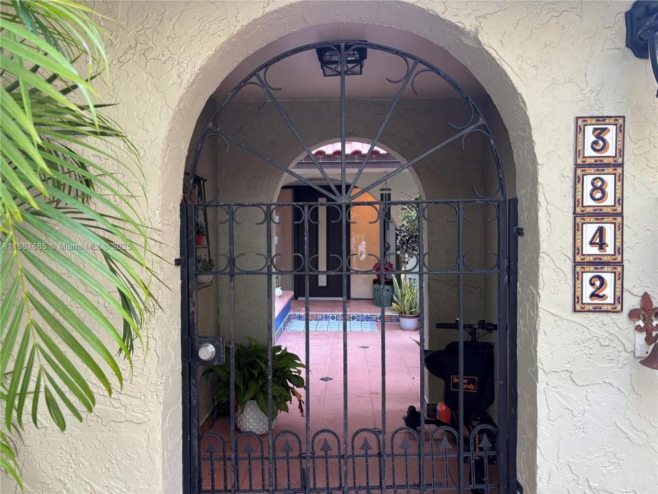 3842 Alcantara Ave 71D, Doral, Floride 33178, États-Unis
