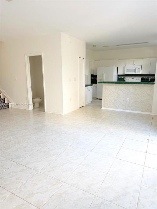 13485 NW 9th Ct, Pembroke Pines, Florida 33028, Estados Unidos