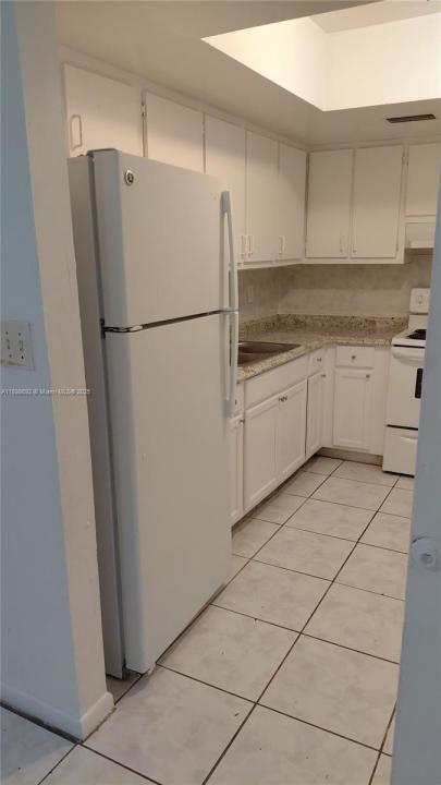 1200 SW 50th Ave 210-3, North Lauderdale, Floride 33068, États-Unis