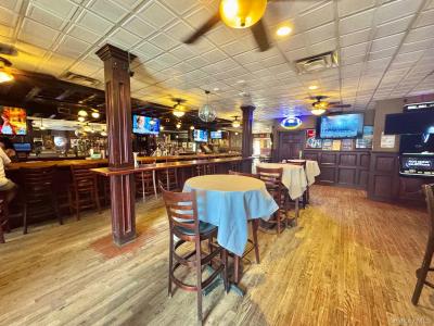 42-46 Broadway, Brookhaven, New York 11778, États-Unis