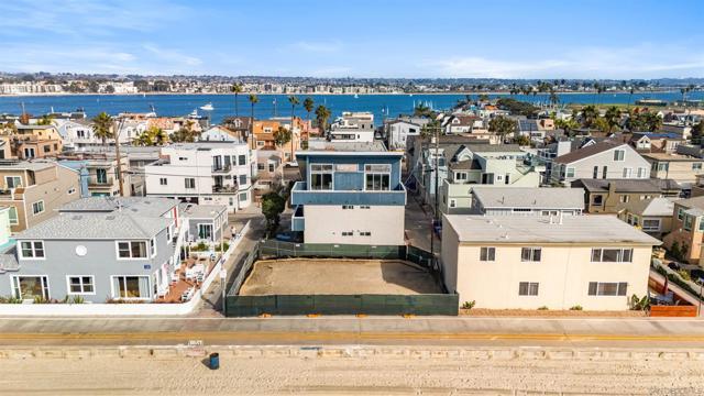 Sunset Ct, San Diego, California 92109