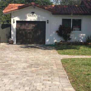6819 SW 15th St REAR, Pembroke Pines, Florida 33023, USA