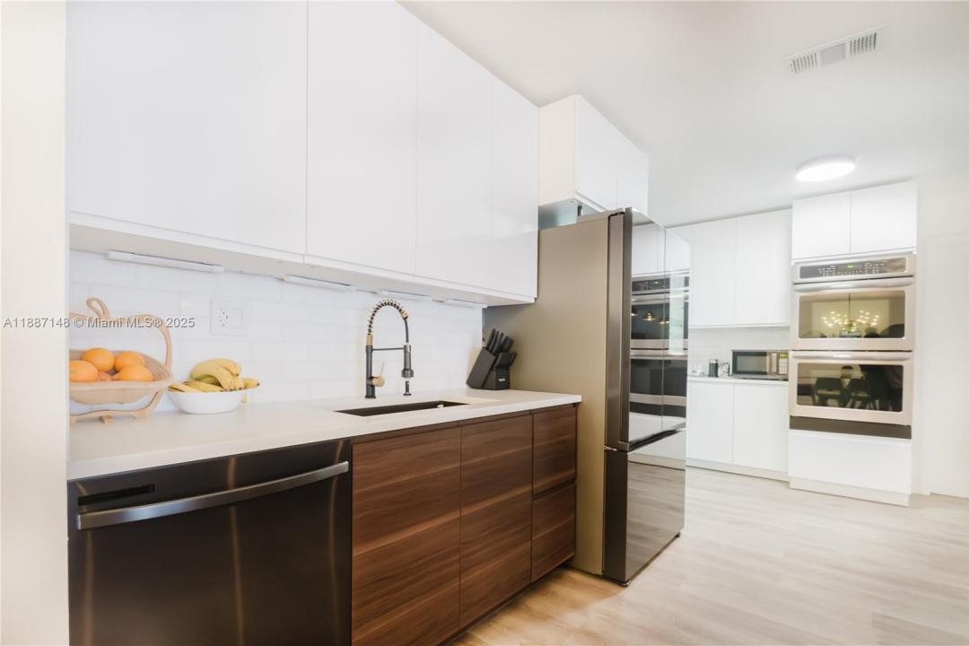 10300 NW 80th Ct, Tamarac, Floride 33321, États-Unis