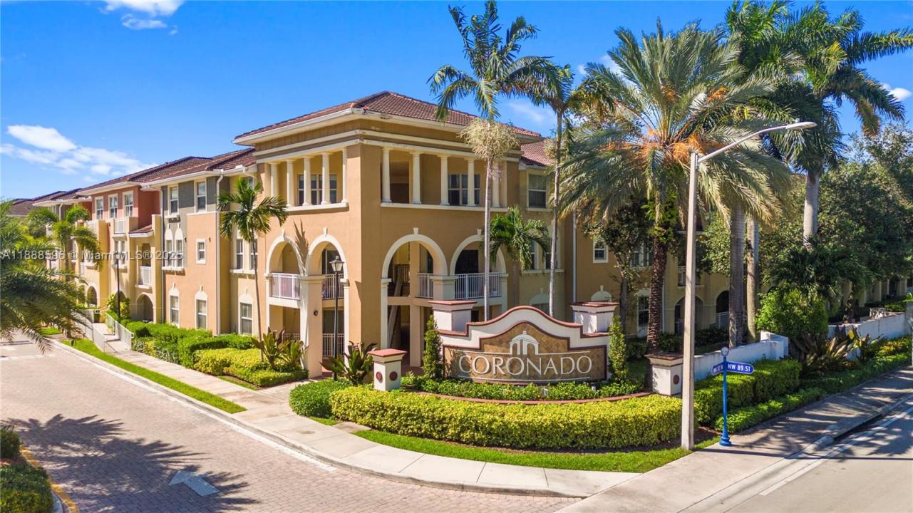 8999 NW 107th Ct 216-1, Doral, Flórida 33178, Estados Unidos