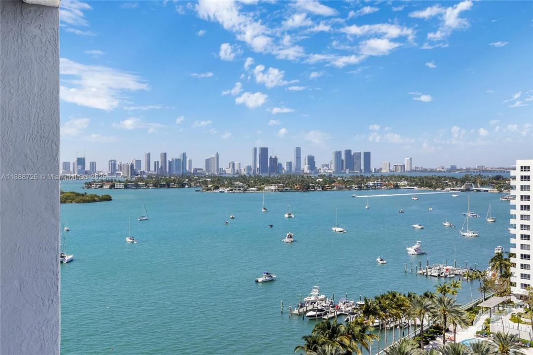 1330 West Ave 1503, Miami Beach, Floride 33139, États-Unis