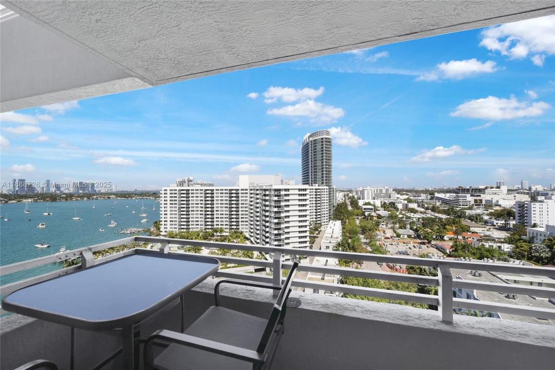 1330 West Ave 1503, Miami Beach, Floride 33139, États-Unis