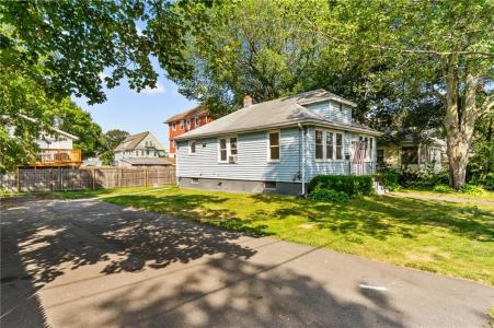 17 Birch Street, Cranston, Rhode Island 02920, Estados Unidos