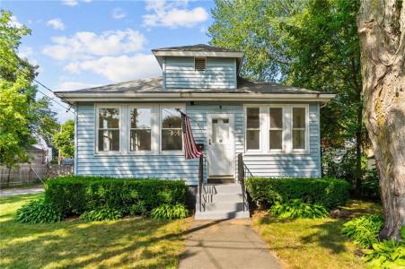 17 Birch Street, Cranston, Rhode Island 02920, Estados Unidos