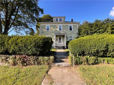 18 Harmony Street 2, West Warwick, Rhode Island 02893, Stati Uniti