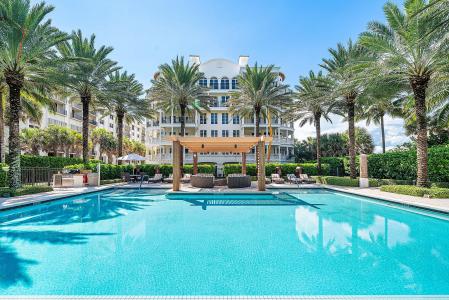 155 S Ocean Avenue 606, Palm Beach Shores, Florida 33404, USA