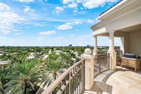 155 S Ocean Avenue 606, Palm Beach Shores, Florida 33404, USA