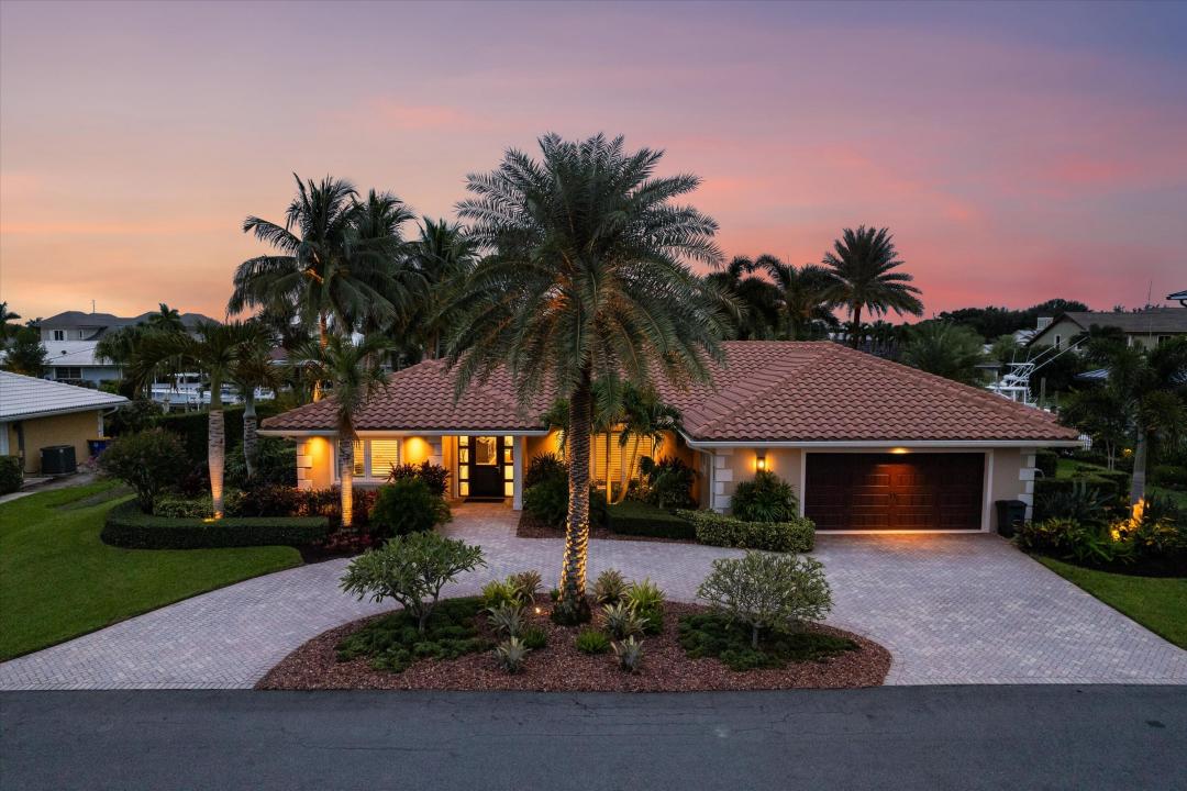 8884 SE Pelican Island Way, THE SOUNDINGS, Hobe Sound, Florida 33455